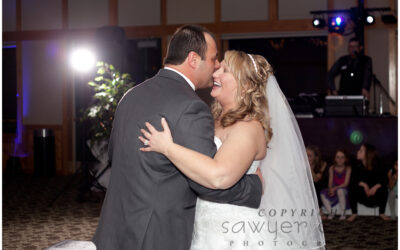 Roger & Jennifer :: Wedding Photographer :: Trego, WI