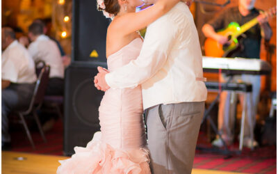 John & Robin :: Wedding Photographer :: Siren, WI