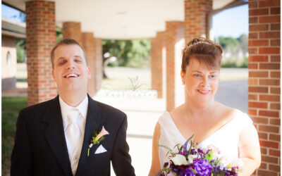 Sarah & Jay :: Wedding Photographer :: Baldwin, WI